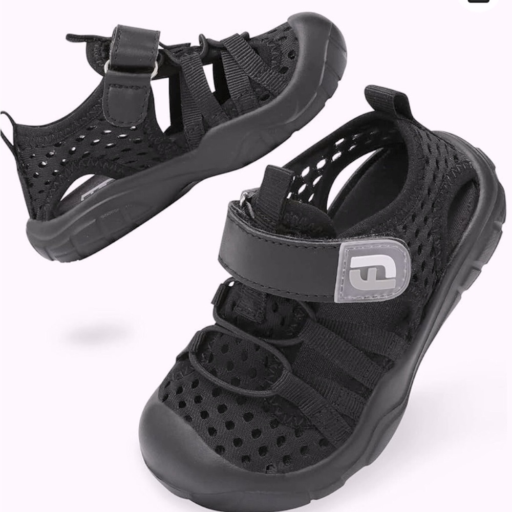 NWOT Toddler Shoes SZ 6 Boys or Girls Water Pool Beach Sneaker Shoes